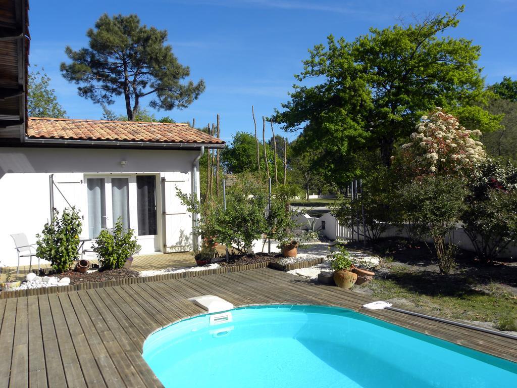 Villa Mogador Piscine Et Balneo Andernos-les-Bains Exterior photo